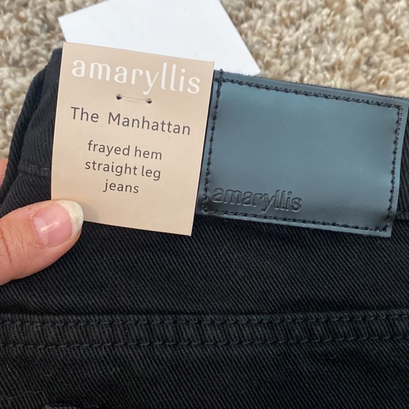NWT Tayshia x Amaryllis The Manhatten Jean - Picture 5 of 6